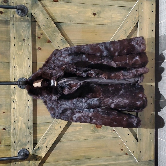 VINTAGE 100% REAL RABBIT FUR COAT MADE IN KOREA SIZE LARGE POCKETS MOBWIFE - Picture 1 of 10